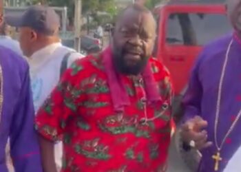 BREAKING: Police Arrests Nnamdi Kanu's brother, Prince Emmanuel, lawyer Ejimakor in Abuja 4 BREAKING: Police Arrests Nnamdi Kanu’s brother, Prince Emmanuel, lawyer Ejimakor in Abuja