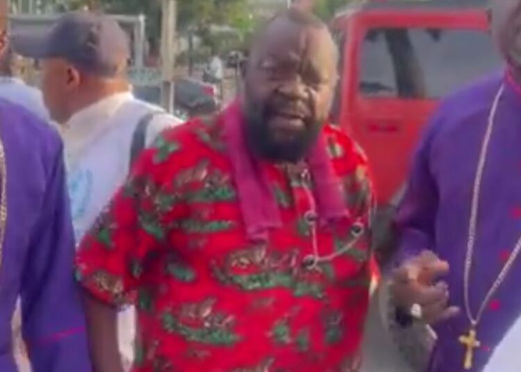 BREAKING: Police Arrests Nnamdi Kanu's brother, Prince Emmanuel, lawyer Ejimakor in Abuja 1 BREAKING: Police Arrests Nnamdi Kanu’s brother, Prince Emmanuel, lawyer Ejimakor in Abuja