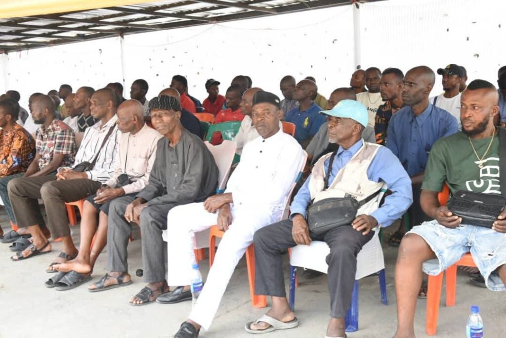 Abia State Govt, ASTOPU Unite to Promote Honesty as 164 Tricycle Operators Receive Rewards in Aba