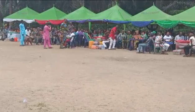 Massive Crowd Welcomes Former APC Reps Candidate Felix Chinedu Nworgu to Labour Party in Ukwa