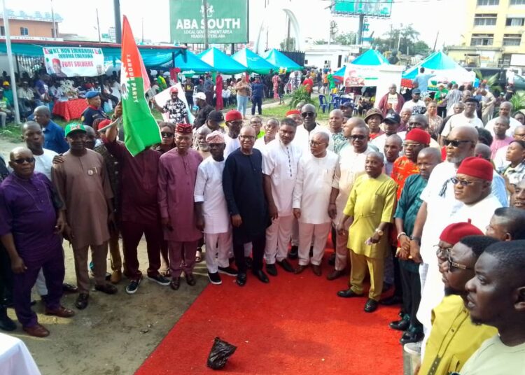 Over 200 PDP Stakeholders Declare Support For Otti, Join LP In Aba South 1 Over 200 PDP Stakeholders Declare Support For Otti, Join LP In Aba South