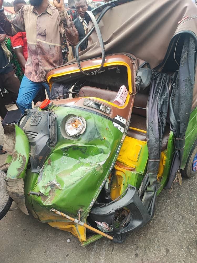 Many Injured as Cement-Laden Trailer Crashes Into Commercial Vehicles in Aba