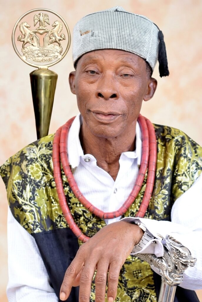 Traditional Ruler and Town Union Clash Over Chieftaincy Conferment in Obinolu Autonomous Community, Umunneochi 5 Traditional Ruler and Town Union Clash Over Chieftaincy Conferment in Obinolu Autonomous Community, Umunneochi
