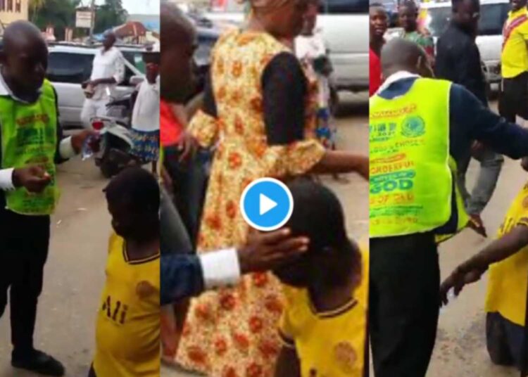 VIDEO: Edo Residents Challenge Lord’s Chosen Member to Heal Mentally Unstable Man, Prayer Session Ends in Drama