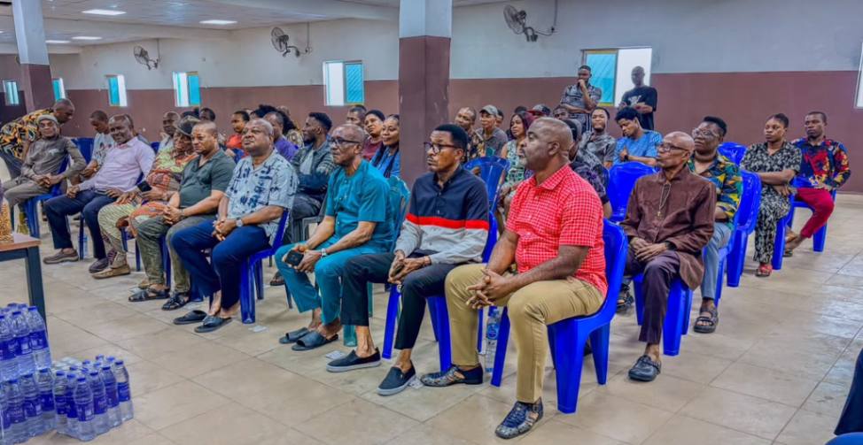 2027: Aba GSM Traders (Clothing Materials sellers) of Bende Extraction Declare Total Support for Dr. Chima Anyaso