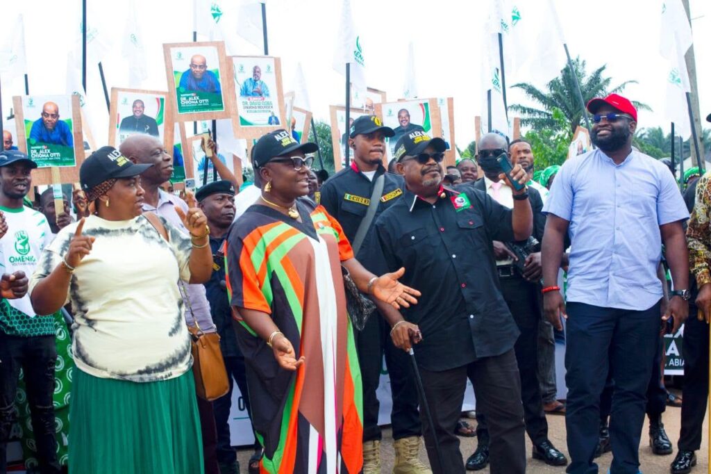 2027: Bourdex Storms Umunneochi, Inaugurates Ward Coordinators Amidst Mammoth Crowd 2 2027: Bourdex Storms Umunneochi, Inaugurates Ward Coordinators Amidst Mammoth Crowd