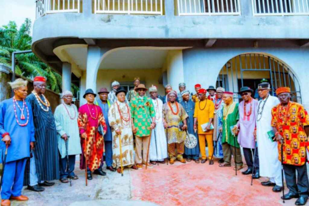 Bende Traditional Rulers Back Kalu for 2027, Dismiss Claims of Zoning Agreement 3 Bende Traditional Rulers Back Kalu for 2027, Dismiss Claims of Zoning Agreement