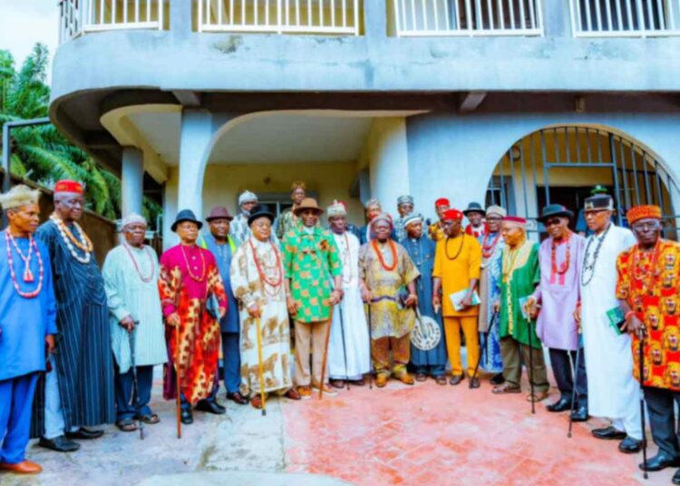 Bende Traditional Rulers Back Kalu for 2027, Dismiss Claims of Zoning Agreement 1 Bende Traditional Rulers Back Kalu for 2027, Dismiss Claims of Zoning Agreement