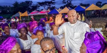 IYOM Ugwueke Backs Chima Anyaso Ahead of 2027, Presents Giant Goat in Show of Appreciation