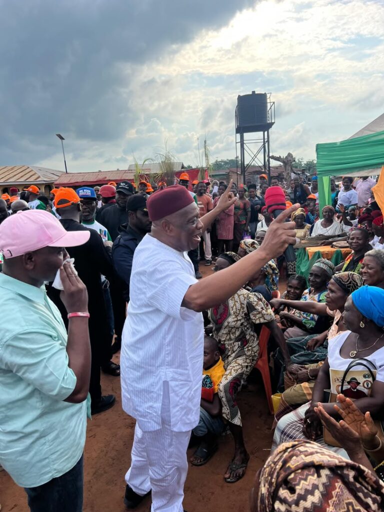 2027: Ebem, Amaekpu, Other Ohafia Communities Declare Support for Orji Kalu’s Re-election