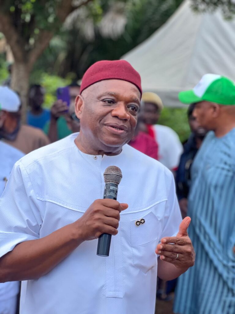 ‘You Gave Our Children Free Education, Built Roads for Us, We’ll Support You Again in 2027’ — Isuochi Leaders Tell Orji Kalu